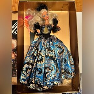 Barbie Regal Reflections Limited Edition Box